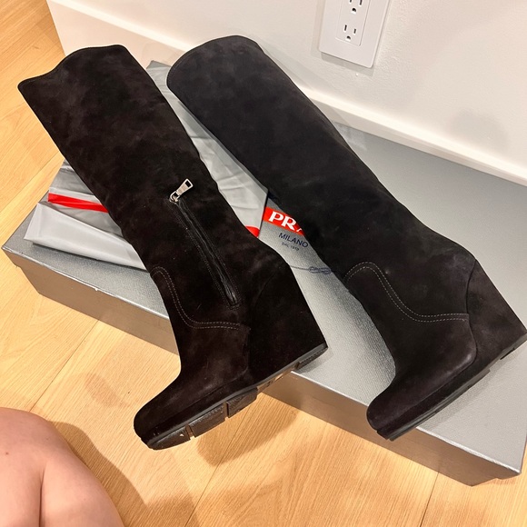 Prada suede wedge boots, size 37 - Picture 6 of 7